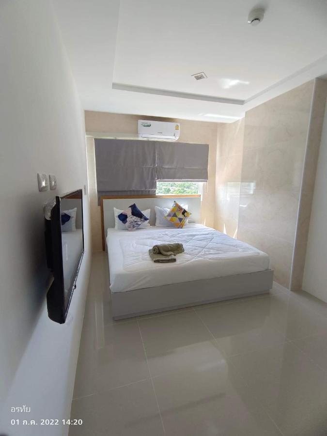 Trio Gems Condo, Pattaya Thailand Jomtien Beach Eksteriør billede
