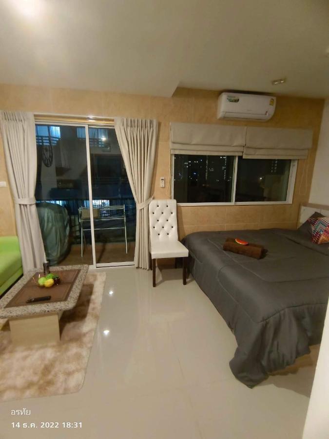 Trio Gems Condo, Pattaya Thailand Jomtien Beach Eksteriør billede